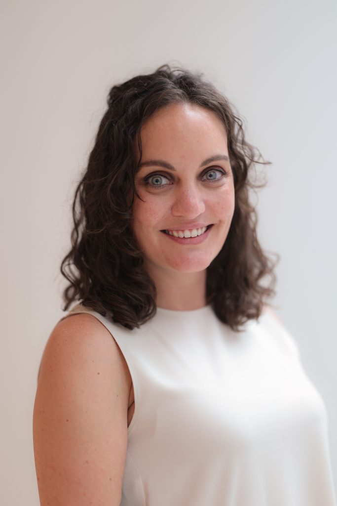 Hillary Slattery headshot