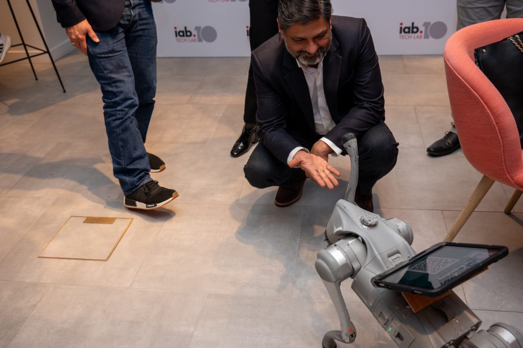 COO Shailley Singh meets an AI Robot Dog